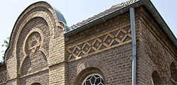 Synagoge Stommeln; Rechte: Synagoge Stommeln